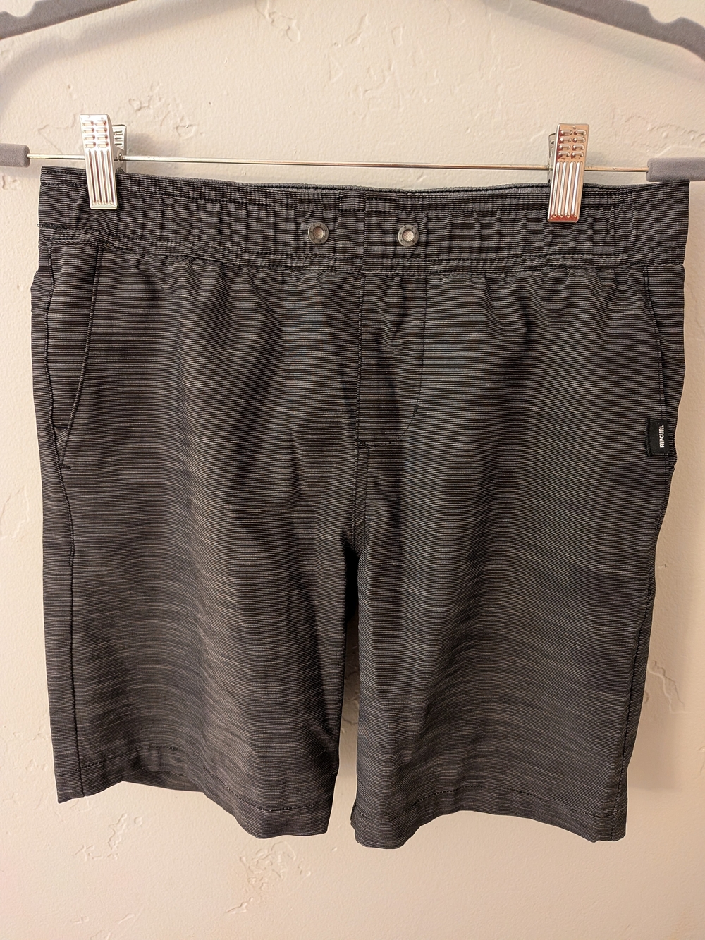 Boys' Heather Gray Boardwalks Hybrid Shorts